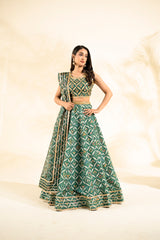 DREAMY GREEN | 3PC STITCHED